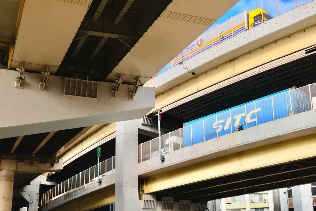 順豐控股招股，物流巨頭即將亮相香港股市