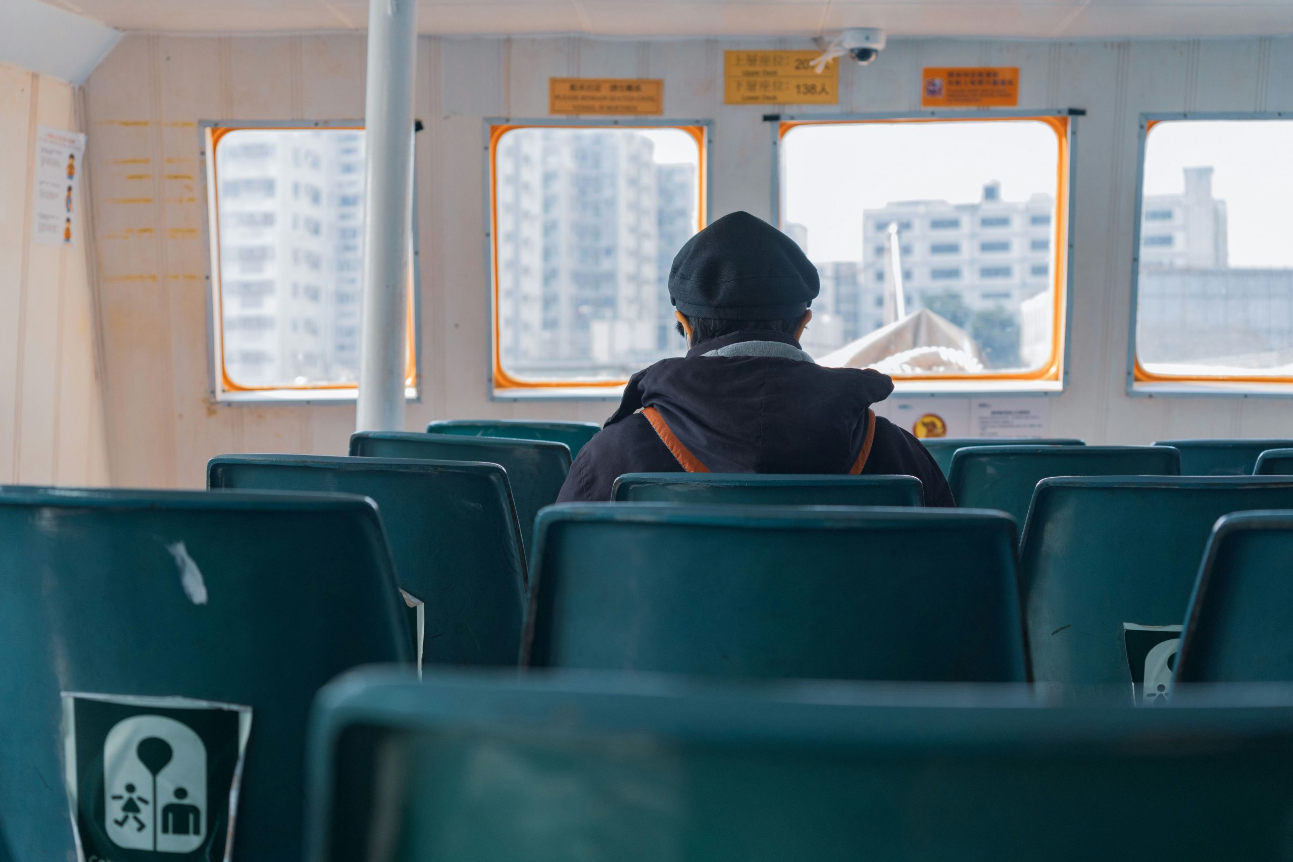 東鐵綫服務受阻，乘客面臨長時間候車考驗